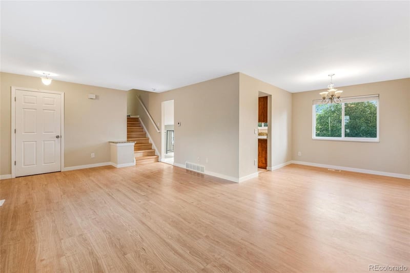 1541 Fairplay Way, Aurora, CO 80012