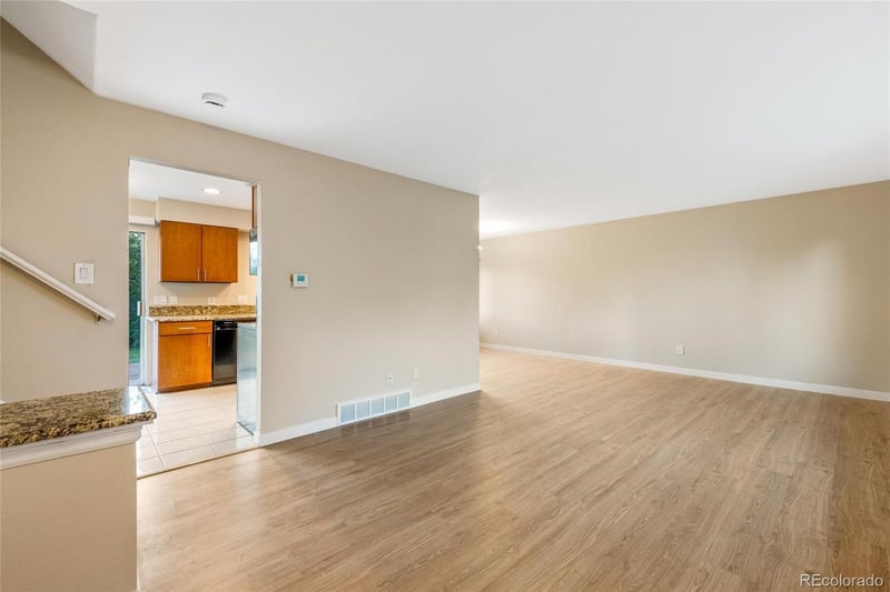 1541 Fairplay Way, Aurora, CO 80012