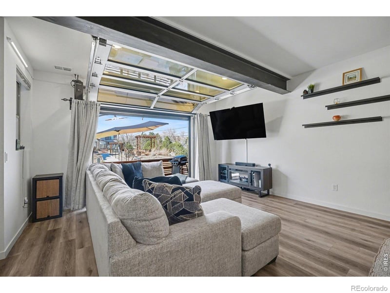 6393 Moore Ct, Arvada, CO 80004