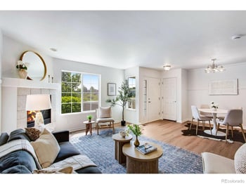 2070 Manitou Ct #102, Loveland, CO 80538