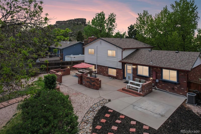 956 Mountain View Dr, Castle Rock, CO 80104