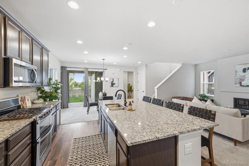 8726 Middle Fork St, Littleton, CO 80125