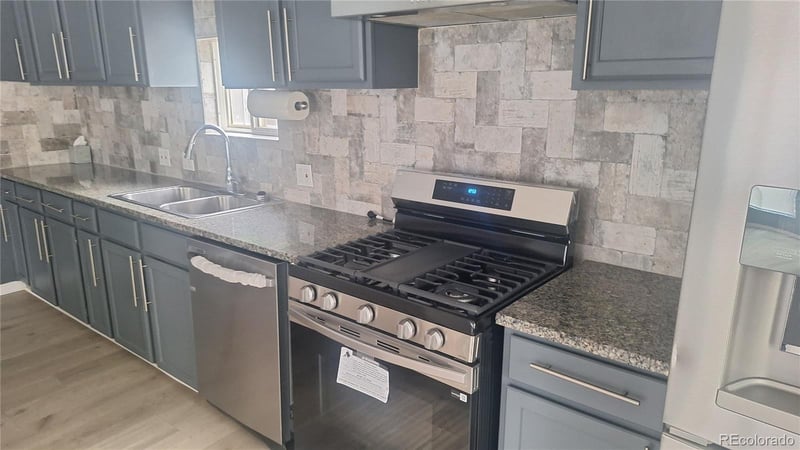 2885 Midway Blvd, Denver, CO 80234