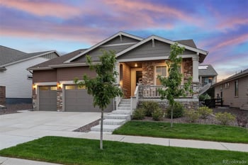 8801 S Ukraine Ct, Aurora, CO 80016