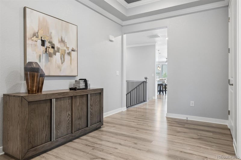 8801 Ukraine Ct, Aurora, CO 80016