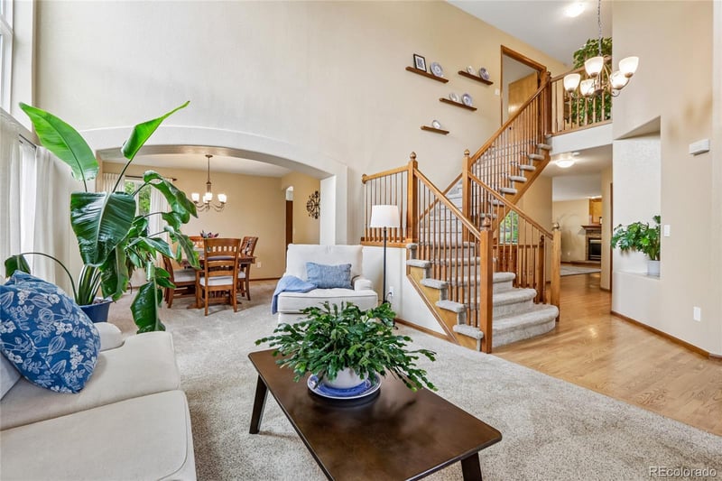 8850 W Long Ct, Littleton, CO 80123
