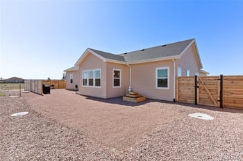 981 Blackstone Dr, Pueblo, CO 81007