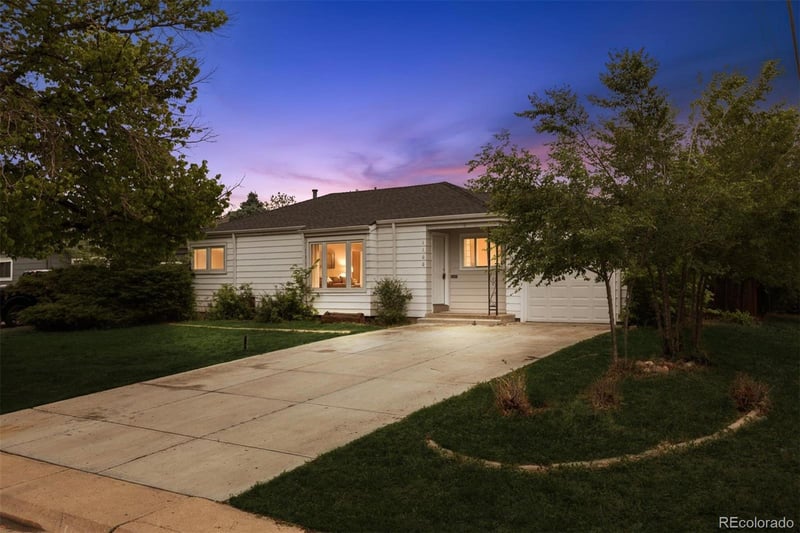 1100 Kingston St, Aurora, CO 80010