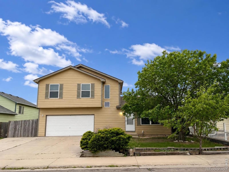 2206 A St Rd, Greeley, CO 80631