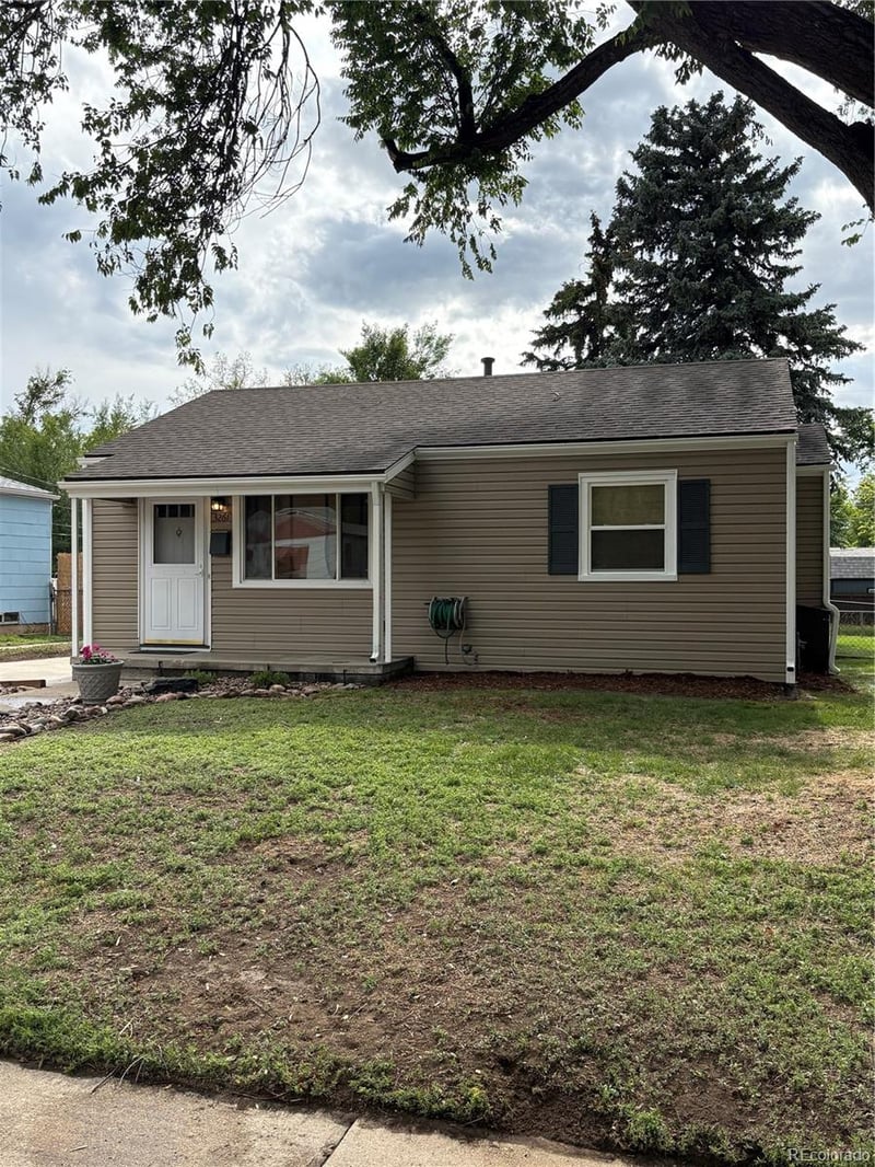 3261 Humboldt St, Englewood, CO 80113