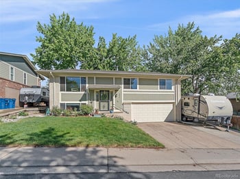 2077 Xenon St, Lakewood, CO 80228