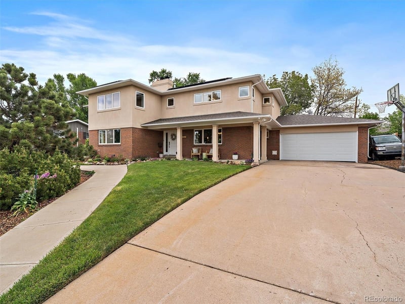 2490 Holly Pl, Denver, CO 80222