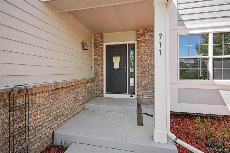 711 Briar Ridge Ct, Castle Pines, CO 80108