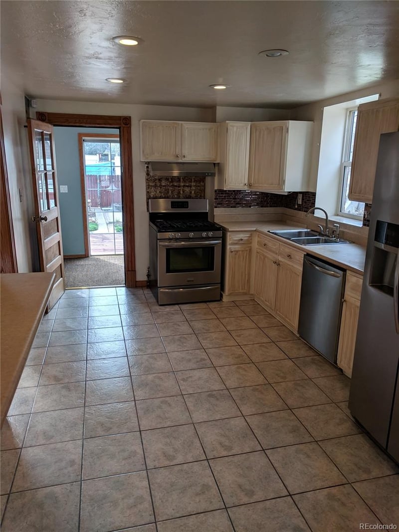 4239 Umatilla St, Denver, CO 80211