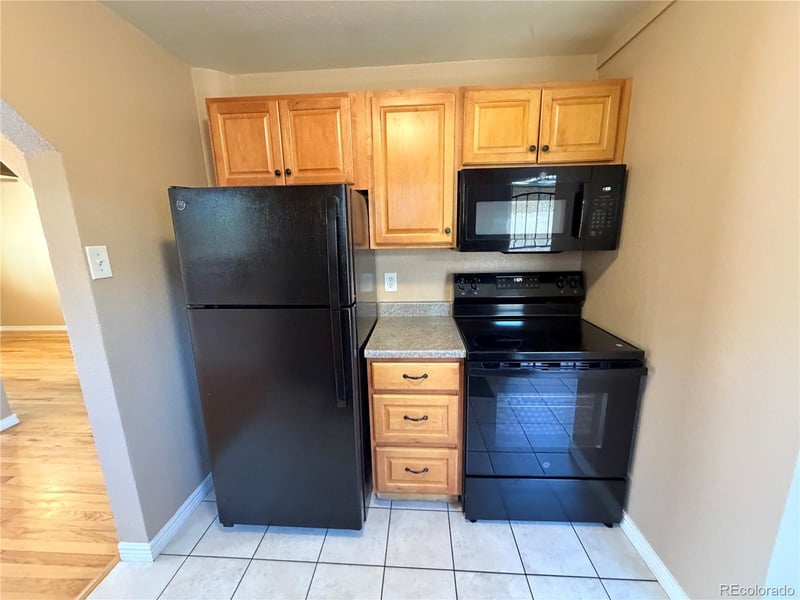 1687 Moline St, Aurora, CO 80010