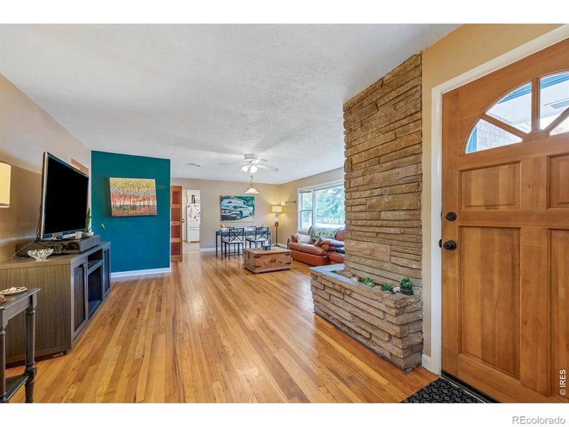 1709 Dale Ct, Fort Collins, CO 80521