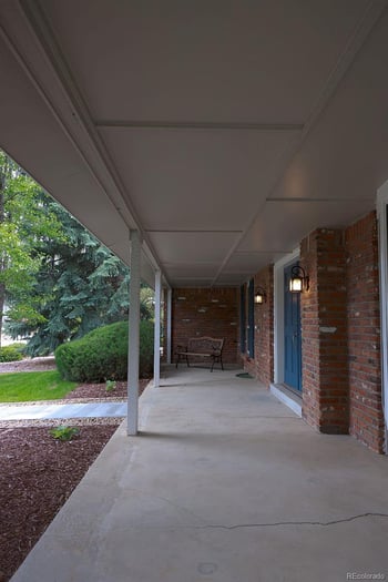 8401 Long Ave, Centennial, CO 80112
