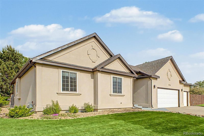1914 74th Ave, Greeley, CO 80634