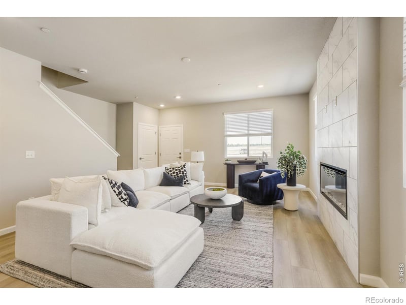 2416 Heyworth Ln, Fort Collins, CO 80524