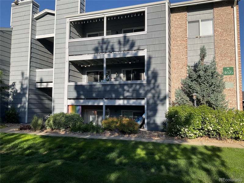 4676 White Rock Cir #10, Boulder, CO 80301