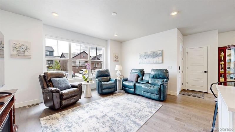 9787 Banner Peak St, Littleton, CO 80125