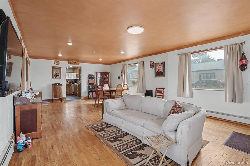 600 6th St, Leadville, CO 80461