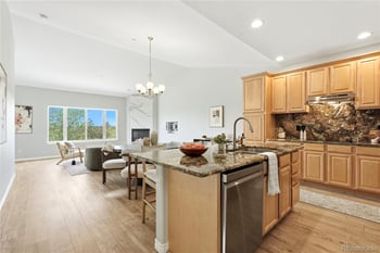 6911 Buckskin Dr, Littleton, CO 80125
