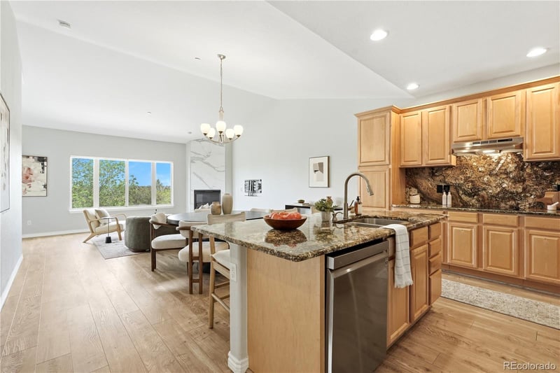 6911 Buckskin Dr, Littleton, CO 80125