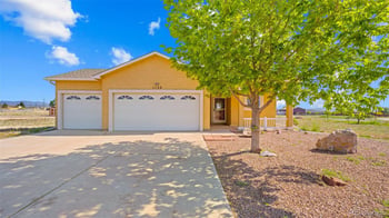1133 Ivanhoe Dr, Pueblo, CO 81007