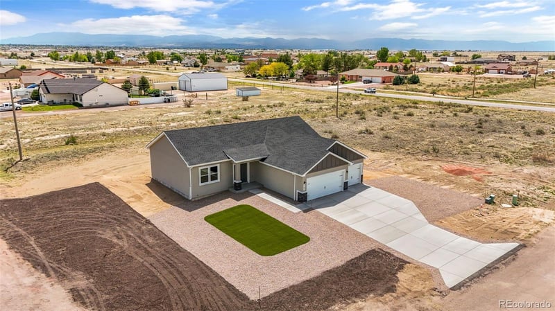 545 Idledale Dr, Pueblo, CO 81007