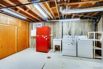 1643 Hudson St, Denver, CO 80222