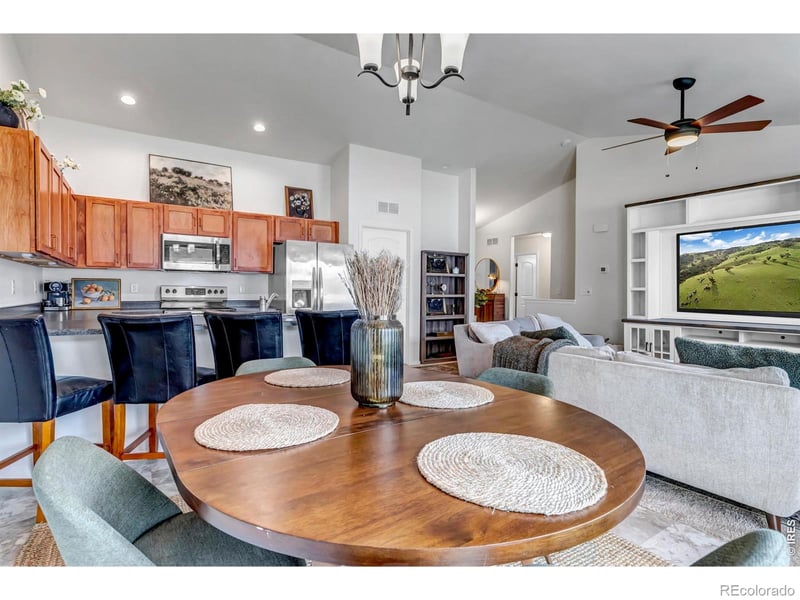 945 Maplebrook Dr, Windsor, CO 80550