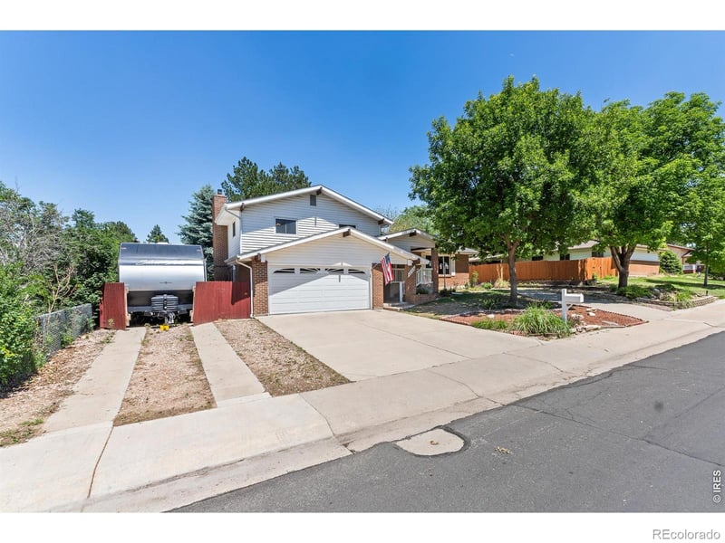 2709 17th St, Greeley, CO 80634