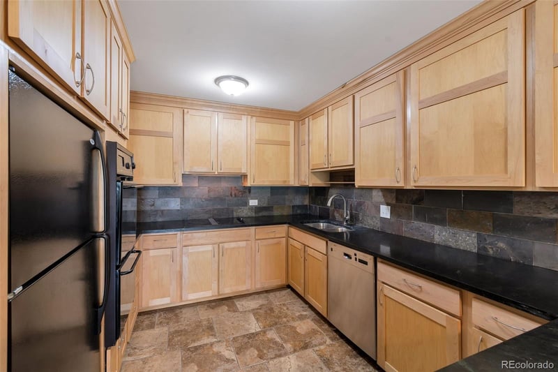 745 Alton Way #2D, Denver, CO 80247