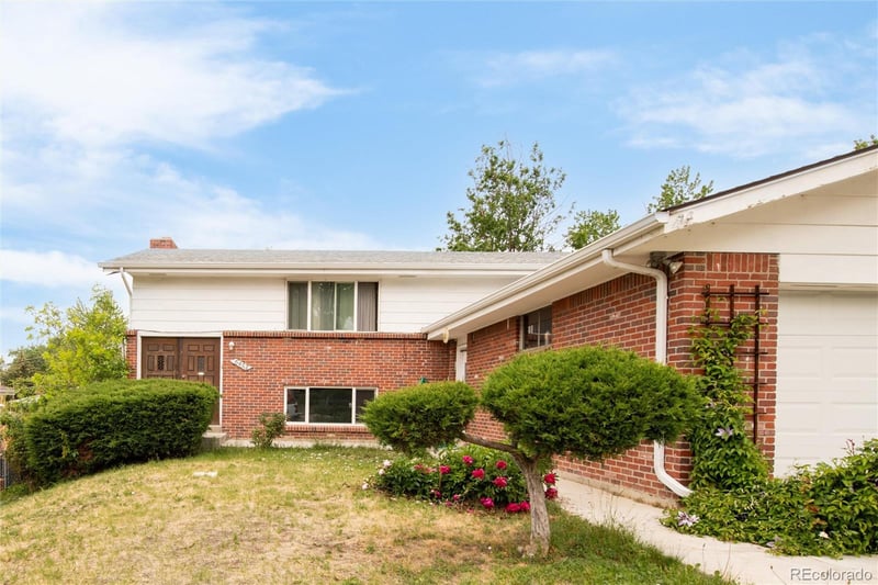 6453 Zephyr St, Arvada, CO 80004