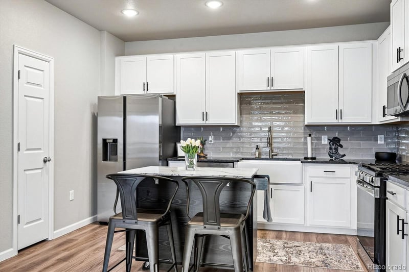 9962 Victoria Pl #301, Littleton, CO 80127