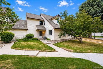 2181 Victor St #E, Aurora, CO 80014