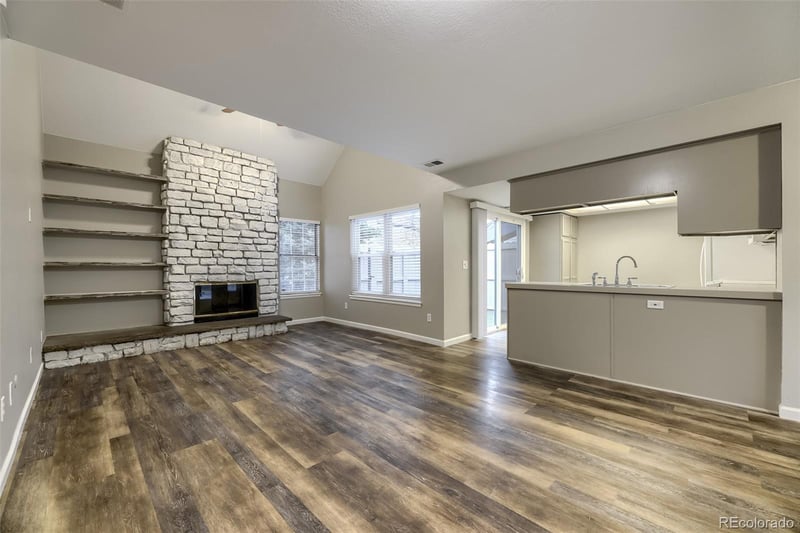 2181 Victor St #E, Aurora, CO 80014
