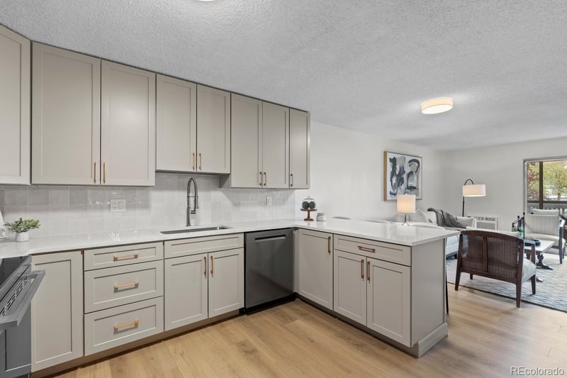 6960 Girard Ave #110, Denver, CO 80224