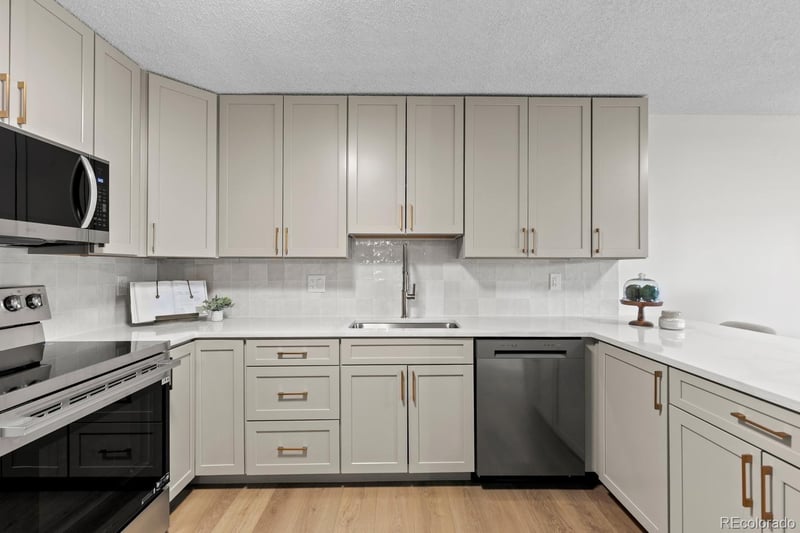 6960 Girard Ave #110, Denver, CO 80224