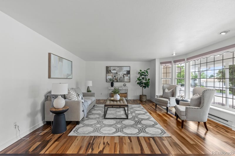 8027 Dover St, Littleton, CO 80128