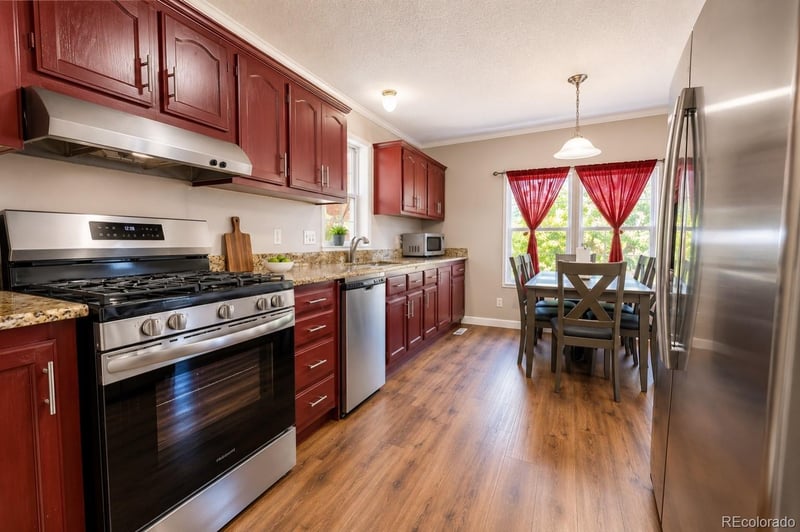6950 77th Ave, Commerce City, CO 80022