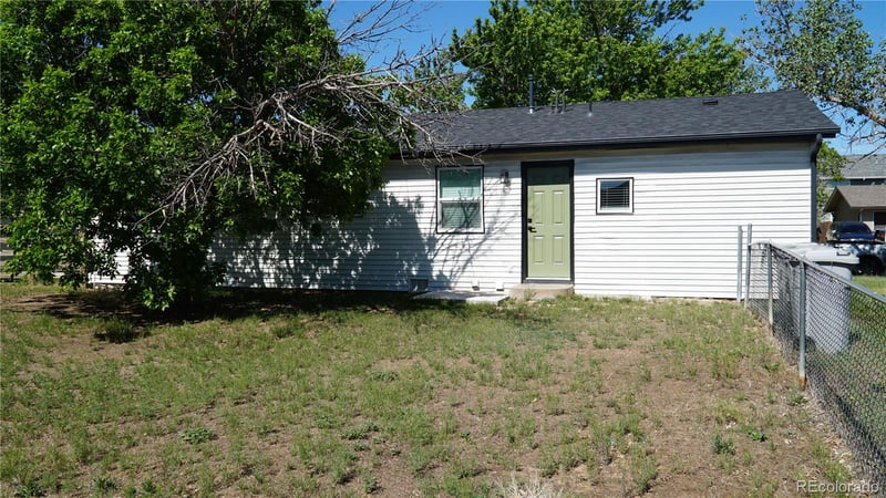 280 Birch St, Bennett, CO 80102