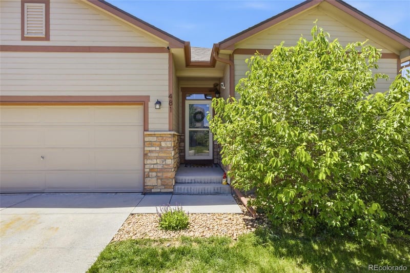 481 Clubhouse Dr, Fort Lupton, CO 80621
