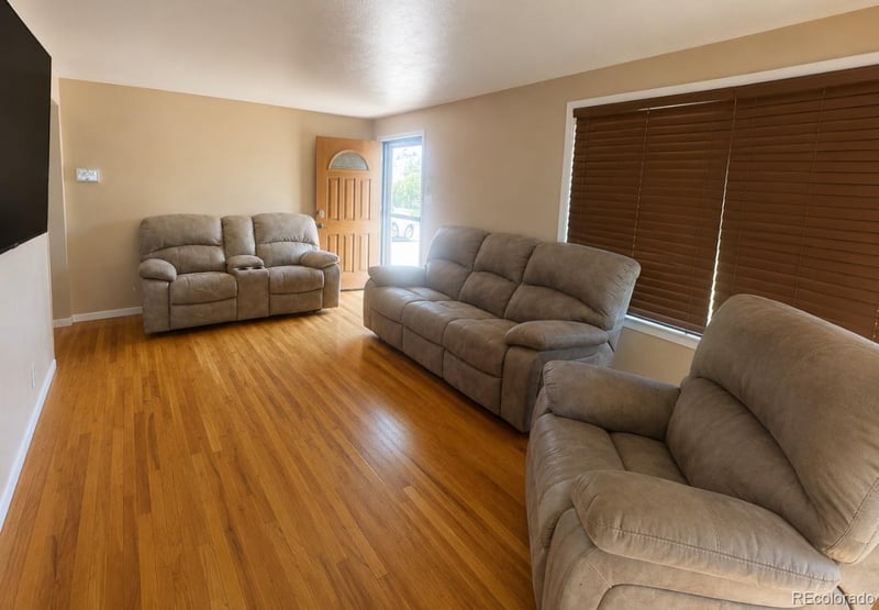 6759 Louisiana Pl, Lakewood, CO 80232