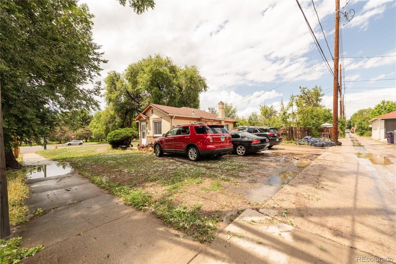 2906 Colorado Blvd, Denver, CO 80207