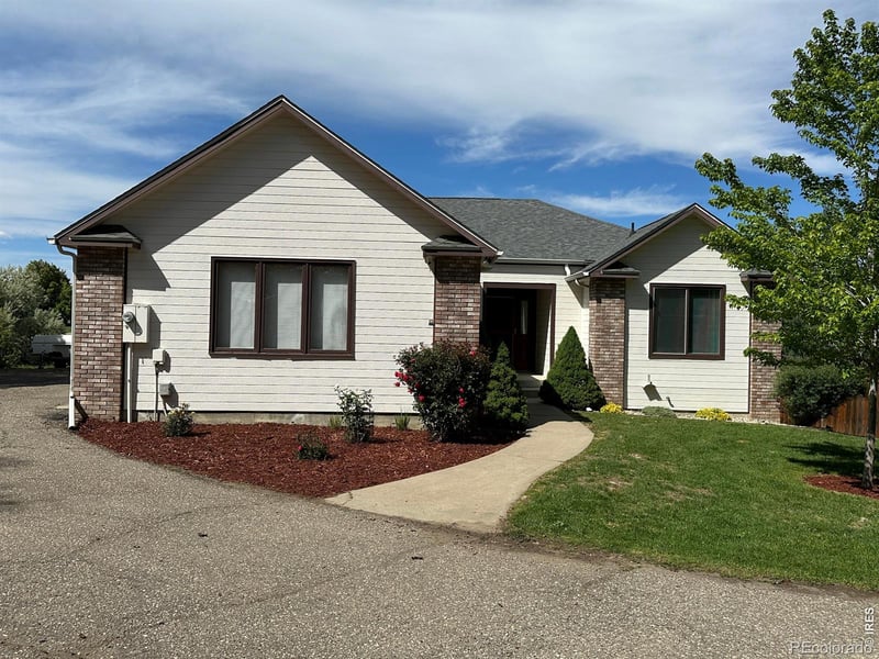 1013 41st St, Loveland, CO 80538