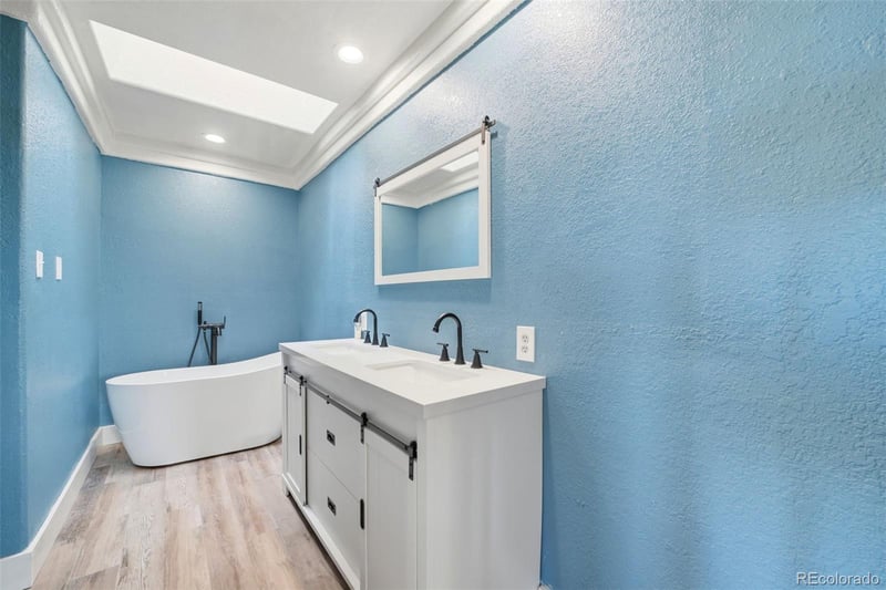 321 Linden Ave, Pueblo West, CO 81007