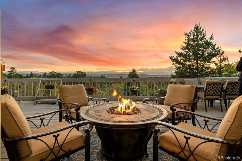 6886 Village Rd, Parker, CO 80134