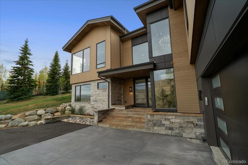 1615 Golden Eagle Rd, Silverthorne, CO 80498